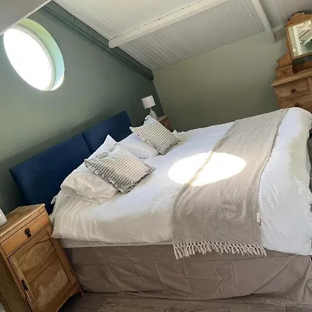 The Old Water Works - Flat 1 Wadebridge